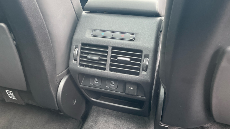 Land Rover Discovery Sport 1.5 P270e Metropolitan 5dr Auto [5 Seat] [NI] Station Wagon